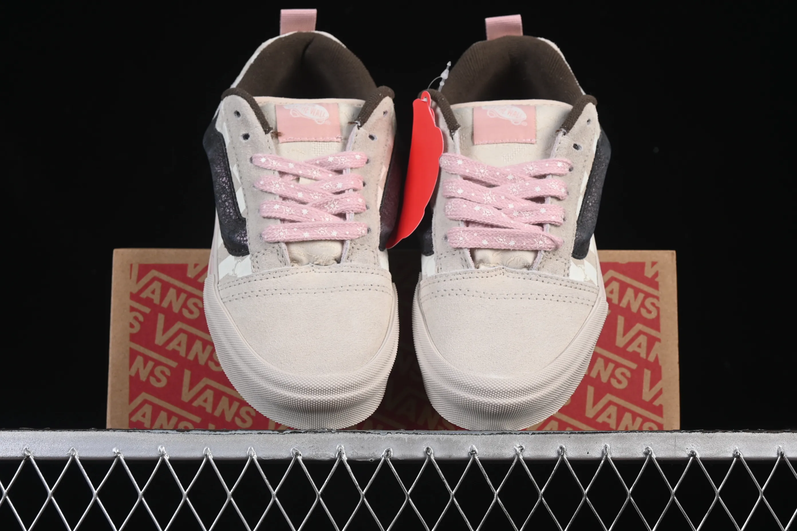 All categories Vans Vans series Vans Low Vans Knu Skool Vans low-top casual skateboard shoes VN000CP6BKA